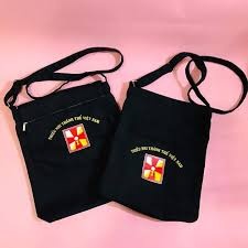 JESMARY: Khám Phá Chất Liệu Túi Đeo Công Giáo 'Chống Thấm' - Chất Lượng Tuyệt Đối